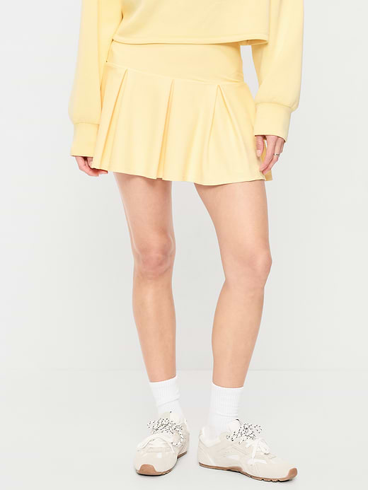 Old Navy Extra High-Waisted Drop-Waist PowerSoft Skort — photo 1