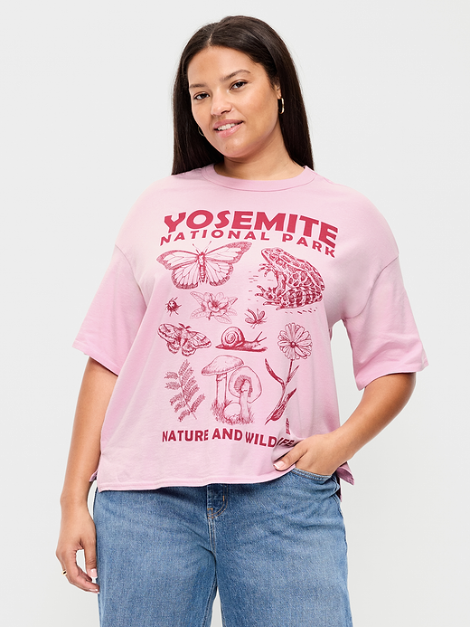 Old Navy Yosemite National Park Crew-Neck Oversized T-Shirt — photo 9