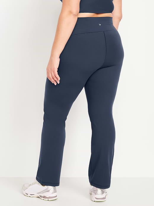 Old Navy High-Waisted StudioSmooth Straight Legging — photo 8