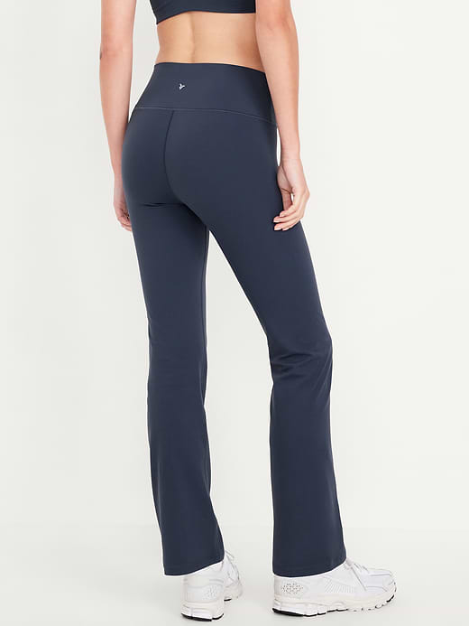 Old Navy High-Waisted StudioSmooth Straight Legging — photo 3