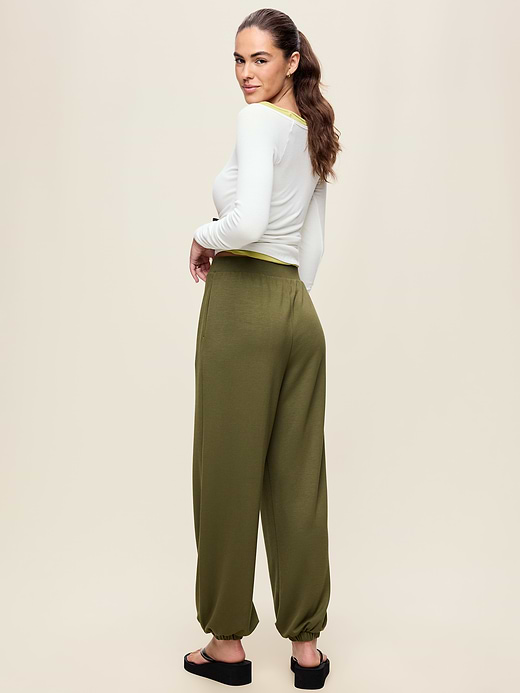 Old Navy Oversized Bounce Lite Bubble Joggers — photo 4