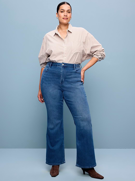 Old Navy High-Waisted Wow Flare Jeans — photo 10