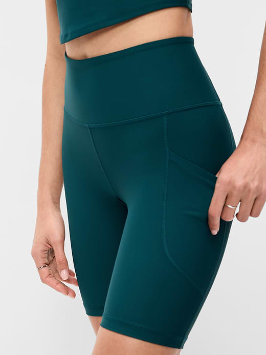 Old Navy High-Waisted PowerSoft Biker Shorts -- 8-inch inseam — photo 4
