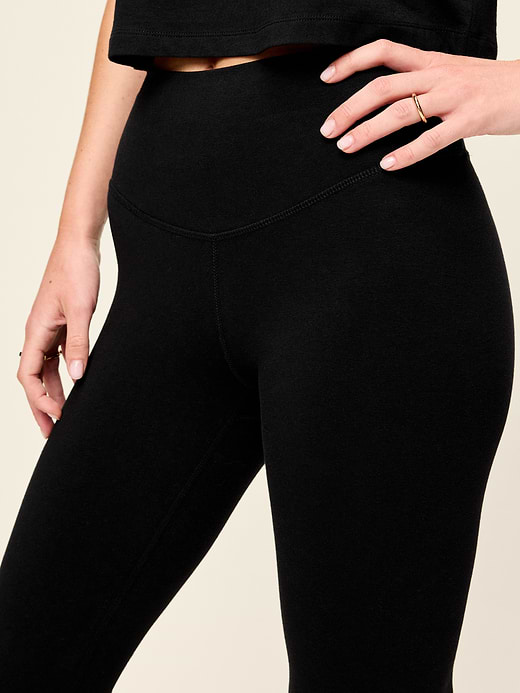 Old Navy High-Waisted PowerChill 7/8 Cotton Leggings — photo 6