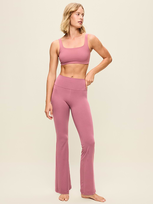 Old Navy High-Waisted StudioSmooth Flare Leggings — photo 3
