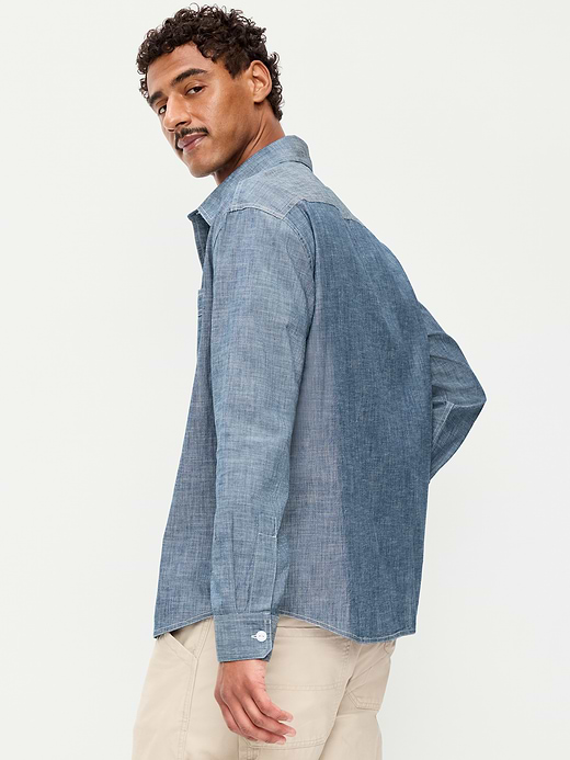 Old Navy Loose Fit Chambray Workwear Shirt — photo 3