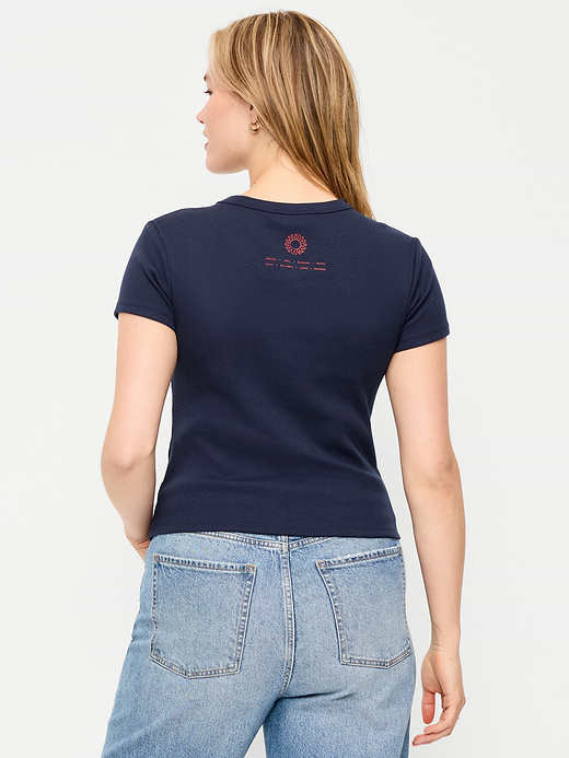Old Navy Snug Graphic T-Shirt — photo 8