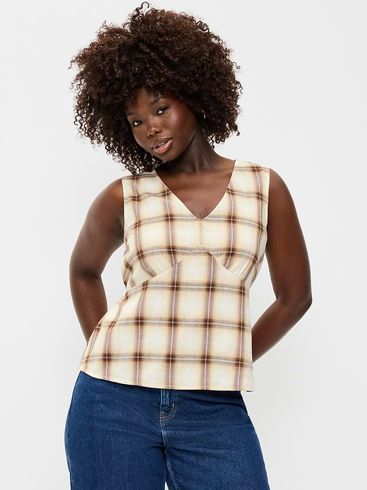 Old Navy Sleeveless V-Neck Tie-Back Top — photo 6