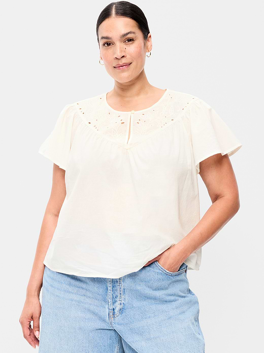 Old Navy Short-Sleeve Embroidered Trousseau Top — photo 8