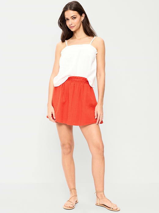 Old Navy Crinkle Gauze Ruffle Waist Mini Skort — photo 1