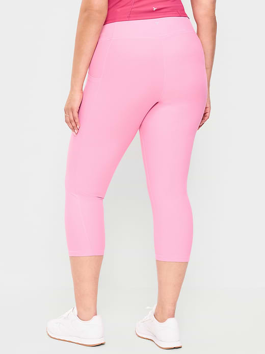 Old Navy High-Waisted PowerSoft Crop Pocket Leggings — photo 8