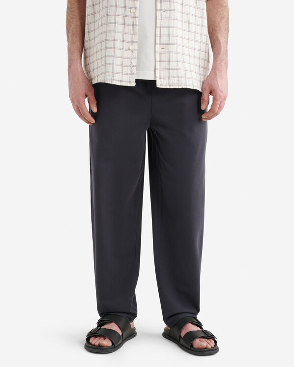 Roots Welland Knit Twill Barrel Pant — photo 1