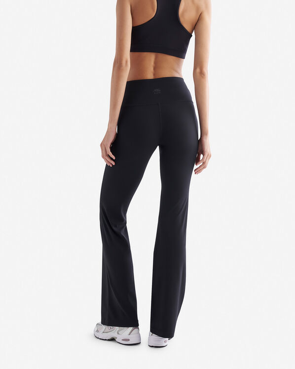 Roots Restore High Rise Flare Legging — photo 4