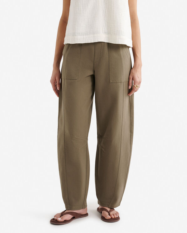 Roots Welland Knit Twill Barrel Pant — photo 1