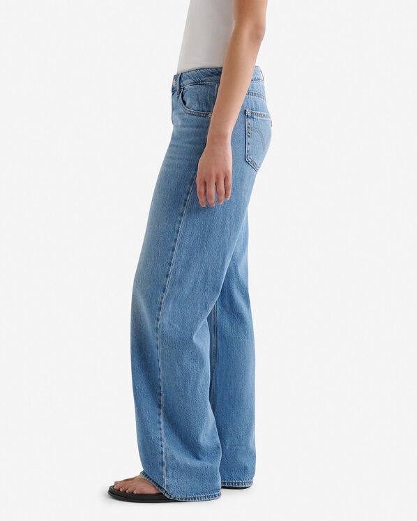 Levis Levi's® Low Loose Tencel Womens Jeans — photo 3