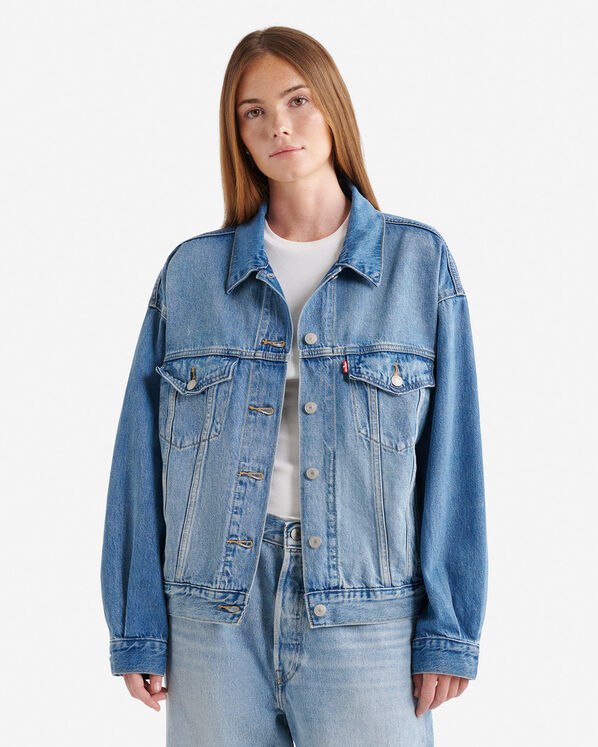 Levis Levi's® 90s Womens Trucker Jacket — photo 1