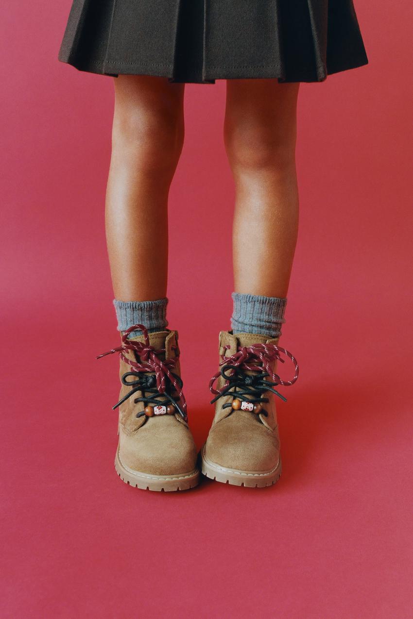ZARA LACE-UP DETAIL BOOTS — photo 1